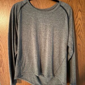 Lululemon lightweight Long Sleeve Top